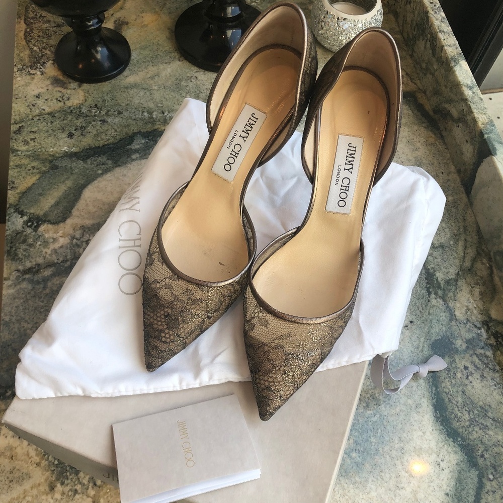 JIMMY CHOO LACE PUMP